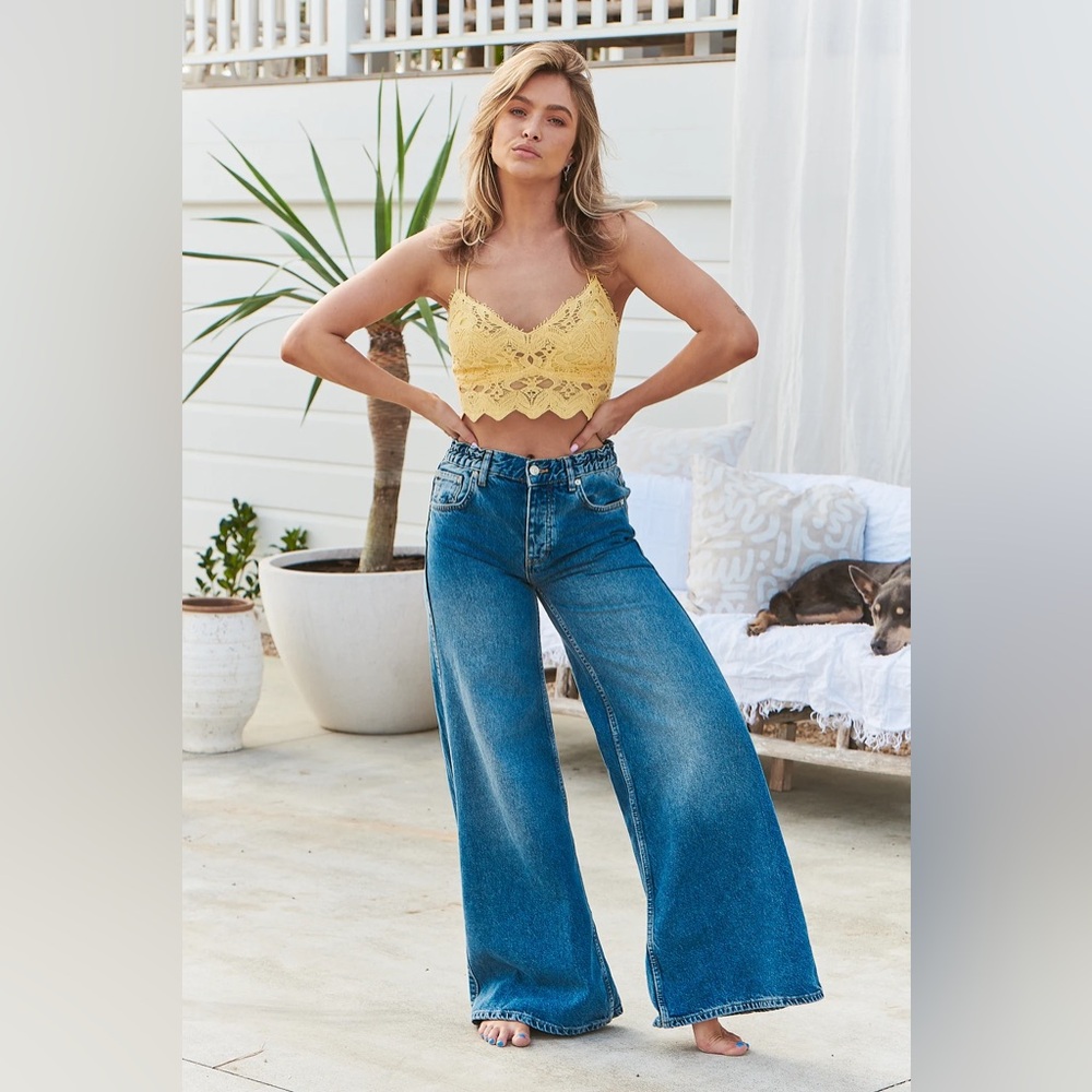 🎉LAST PIECE🎉FREE‎ PEOPLE Lovefool Low Rise Jeans